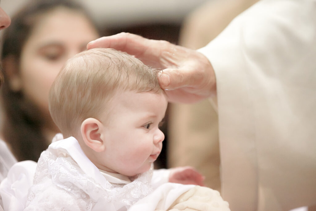 Baptême religieux à l'église
